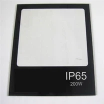 Lampskärm i glas med fritta kant